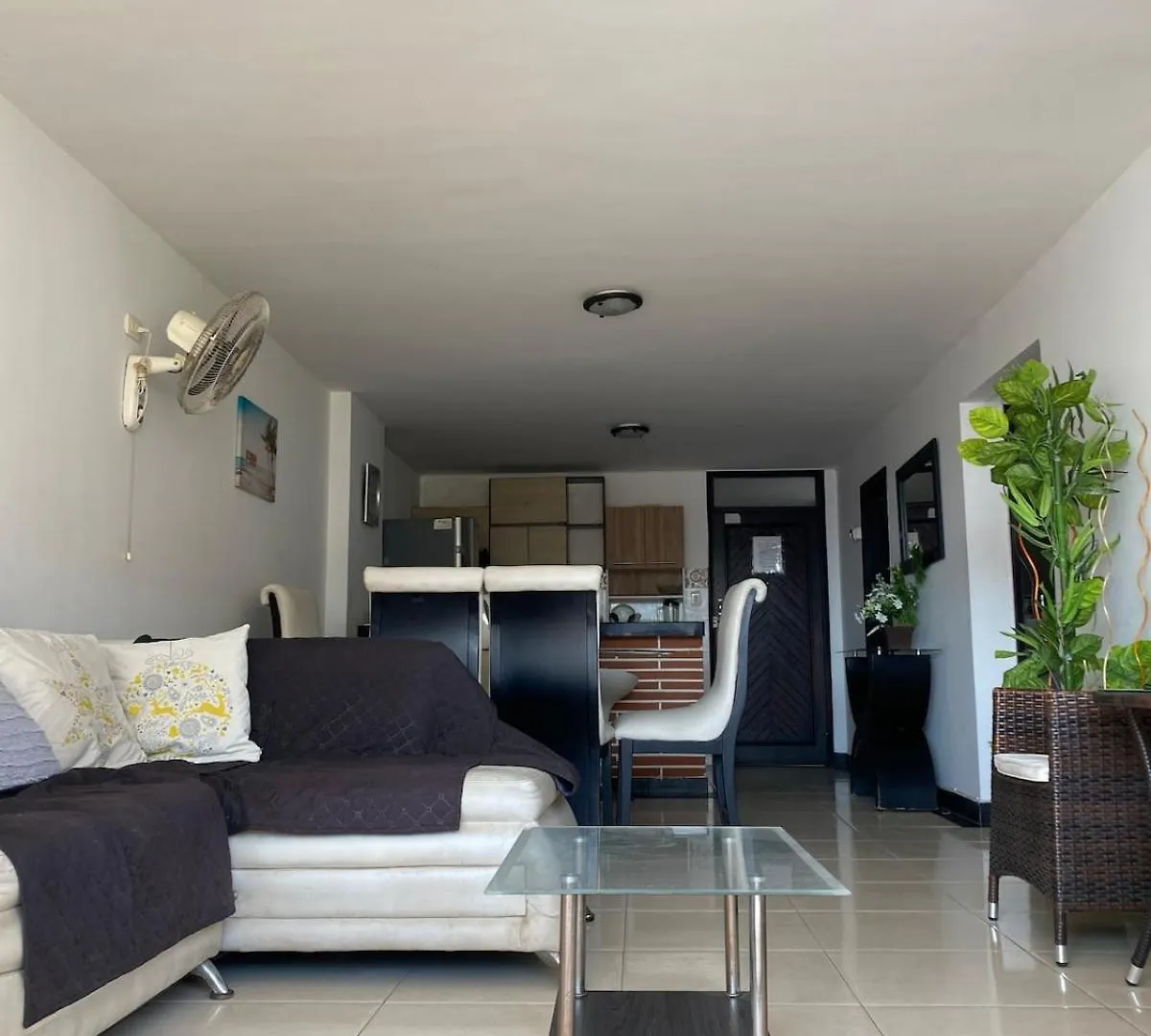 Apartamento En El Rodadero Cerca De La Playa Gaira
